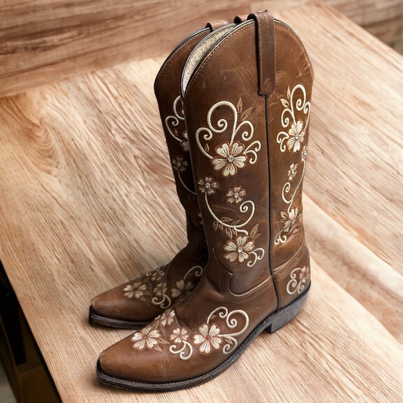 Gypsy Rose Womens Embroidered Flower Western Boots - Picture 6 of 12